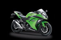 Di IMOS 2018, Kawasaki Luncurkan Ninja 250 Terbaru