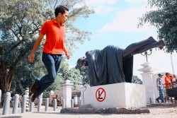 KOMUNITAS: Belajar Terbang Bersama Levitasi Hore