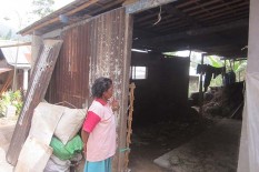 Warga Karanganyar Berjibaku Halau Macan Gunung Lawu