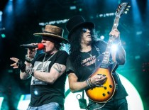 Jokowi Belum Dipastikan Datang ke Konser Guns N Roses