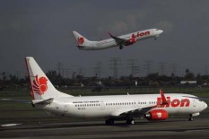 Duh, Lion Air Senggol Tiang Lampu di Bandara Fatmawati Bengkulu