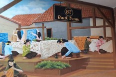 Berburu Batik dan Berlatih Membatik di Cirebon