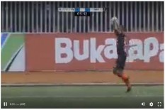 PERSIPURA VS BALI UNITED : Babak Pertama, Skor 1-0 Untuk Keunggulan Persipura