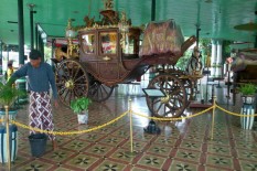 Benda-Benda Simbol Budaya Kraton Jogja Juga Dipamerkan di Perayaan Sekaten