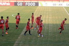 PERSELA LAMONGAN VS AREMA FC : Sama-sama Onfire 