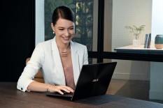 Zenbook S UX391UA, Ultrabook Asus Supertipis dengan Desain Inovatif