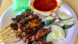 Wah Sate Ternyata Juga Jadi Makanan Khas Singapura   