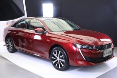 Guangzhou Motor Show, Peugeot Pamerkan Model 508L Khusus Pasar Tiongkok