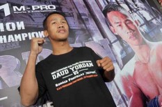 Petinju Daud Yordan Tetap Semangat meski Kalah di Inggris 