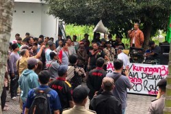Pengemudi Bentor Jogja Minta Penetapan Raperda Transportasi Lokal Ditunda