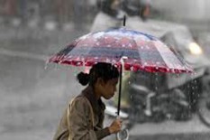 Cuaca Panas tapi Turun Hujan, Begini Penjelasan BMKG