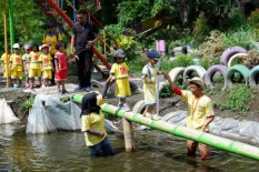 Field Trip Mengajarkan Anak Peduli Lingkungan