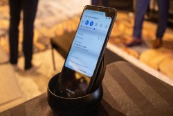 Poni Ponsel 5G Samsung Pindah ke Samping