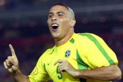 Ronaldo Sang Fenomena Incar Pemain Bintang Perkuat Real Valladolid