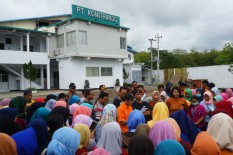Tuntut Pemenuhan Hak, Karyawan PT Komitrando di Gunungkidul Berunjuk Rasa