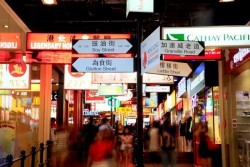 Negara-Negara Ini Mengandalkan Wisata Belanja  untuk Liburan Akhir Tahun