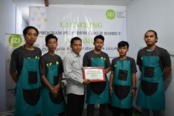 Luncurkan Program, IZI DIY Bantu Usaha Cukur Rambut di Jogja
