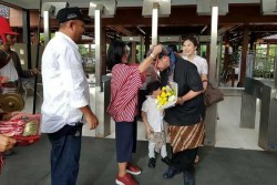14 Pengunjung Pertama 2019 Candi Prambanan Dapat Sambutan Khusus