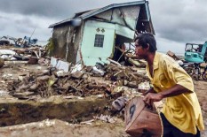 Tubuh Gunung Anak Krakatau Kini Retak, Berpotensi Tsunami?