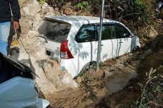 Meski Ada Tanda-Tanda, Tidak Ada Kepastian Kapan Longsor Terjadi