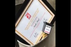 Demokrat & PSI Memanas, Piagam Kiriman Berisi Sindiran untuk Andi Arief Dibuang ke Kotak Sampah