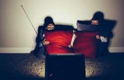 PARENTING: Waspadalah, Ini Dampak Tontonan Horor bagi Anak-Anak