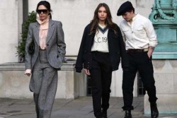 Brooklyn Beckham Bawa Pacar Baru, Warganet: Mirip Victoria