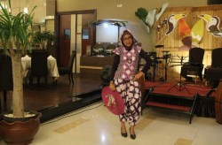 Leila Rouf, Gunakan Kain Perca, Padukan Lurik & Shibori