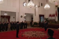 Lantik Jenderal Aktif Jadi Kepala BNPB, Jokowi: BNPB Perlu Kepemimpinan yang Kuat