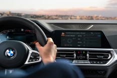 Di Tiongkok, BMW Adopsi Asisten Suara Alibaba