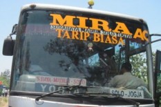 Bus Mira Tujuan Jogja Terbakar, Puluhan Penumpang Berhamburan