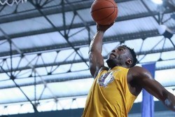 Klub Basket CLS Knights Disokong Bank BTN 