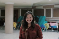 Tampil Modern Minimalis dengan Aksesori Kayu ala Alive Jewelry