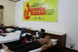 HUT Ke-5, PT Kanisius Berbagi Sehat Jiwa dan Raga
