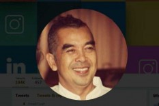 Pakar Medsos Nukman Luthfie Dimakamkan di TPU Grabag