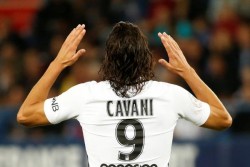 Cavani Berniat Pensiun di PSG