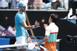 AUSTRALIAN OPEN: Bertubuh Pendek, Nishikori Diberondong Ace tetapi Tetap Menang