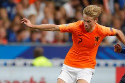 Frenkie de Jong: Perpaduan Kaka & Busquets yang Menjadi Pemain Termahal Belanda Sepanjang Sejarah