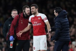 Sokratis Cedera, Lini Belakang The Gunners Rontok