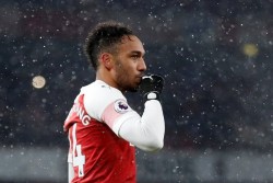 Aubameyang Lewati Thierry Henry