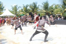 Jogja Bay Hadirkan Pertarungan Bajak Laut Lawan Barongsai