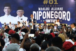 Jokowi Minta Pendukungnya Jangan Mau Dibohongi Pakai Pesimisme