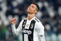 Ronaldo Terus Bertabur Rekor