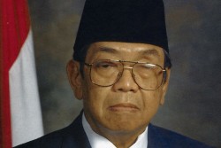 LONG-FORM: Gus Dur, Pembebas Kebudayaan Tionghoa yang Dikekang Orde Baru