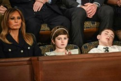 Viral Joshua Trump Tertidur Saat Presiden AS Berpidato, Warganet: Satu-satunya Trump yang Baik