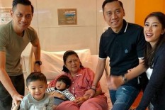 Dikabarkan Sakit Kanker Darah, Begini Kondisi Ani Yudhoyono Saat Didatangi Dokter Kepresidenan