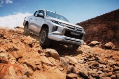Mitsubishi Triton Bertahan Sebagai Penguasa Mobil Kabin Ganda