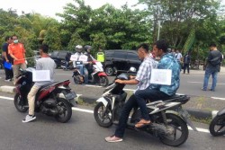 Rekonstruksi Kasus Pelemparan Batu yang Tewaskan Suporter Diwarnai Bantahan Ibu Korban