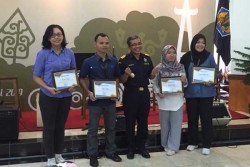  Harian Jogja Kembali Terima Bejo Award