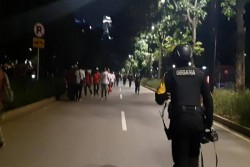 Saksi Melihat Benda Dilempar dari Mobil Sebelum Terjadi Ledakan Keras